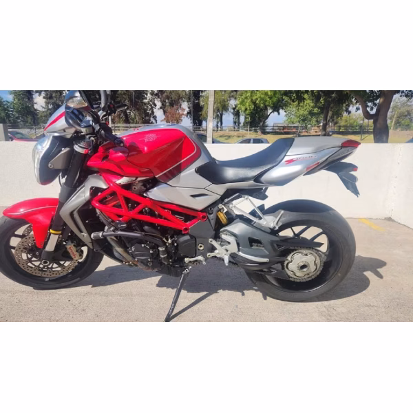 MV AGUSTA BRUTALE 1090 RR  2010