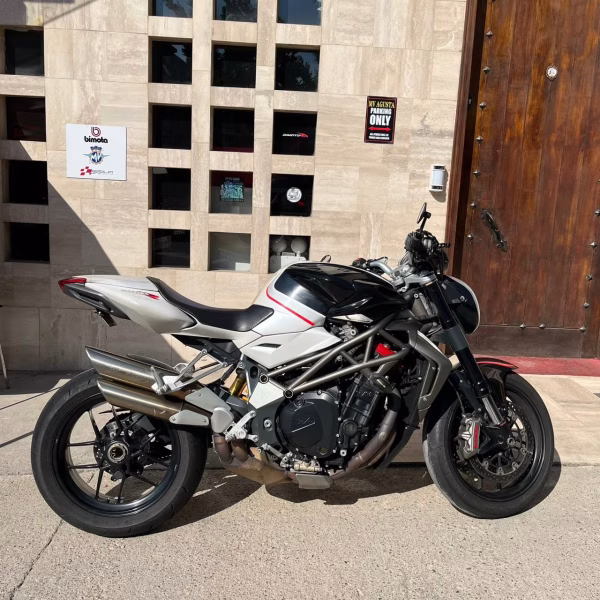 Mv Agusta Brutale 1090 2011