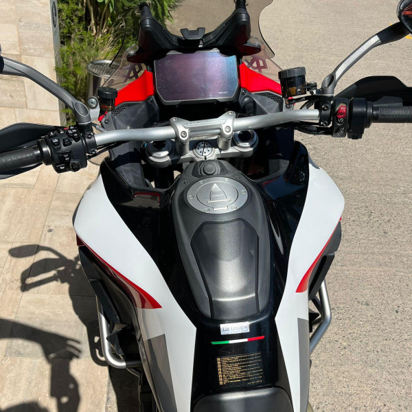 ducati multi araos4