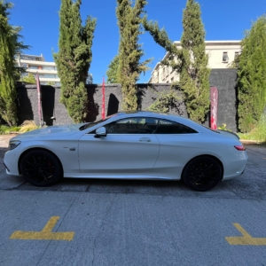 MERCEDES BENZ AMG S63  COUPE  2017