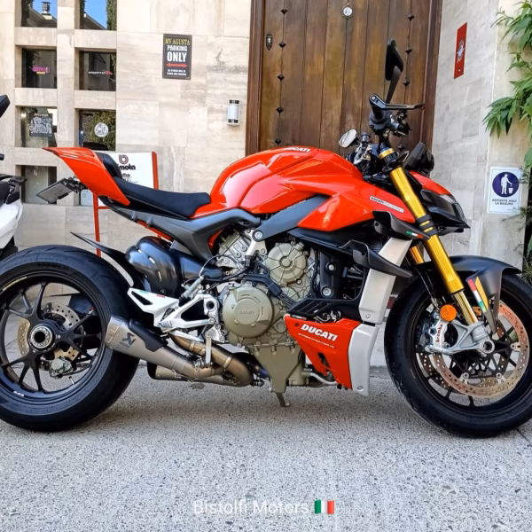 ducati streetfighter cahdwick2