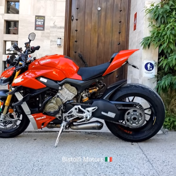DUCATI STREETFIGHTER V4 S  2021
