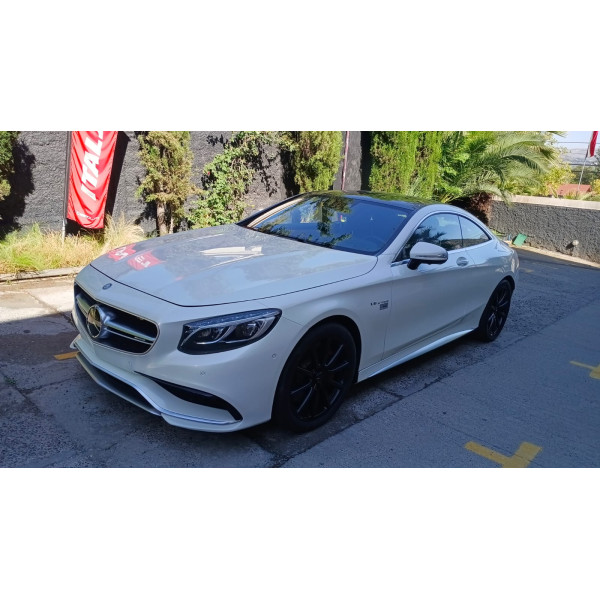 Mercedes Benz S63 AMG
