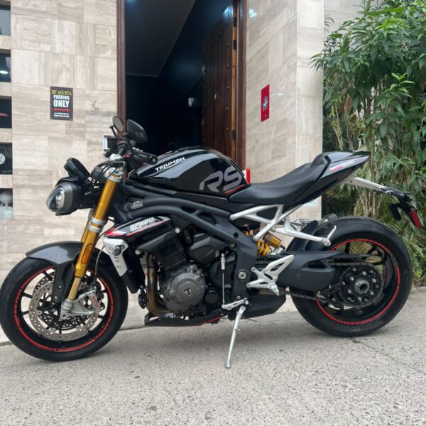 2022 Triumph speed triple 1200 RS