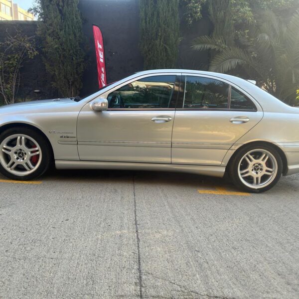 mercedes leguina4