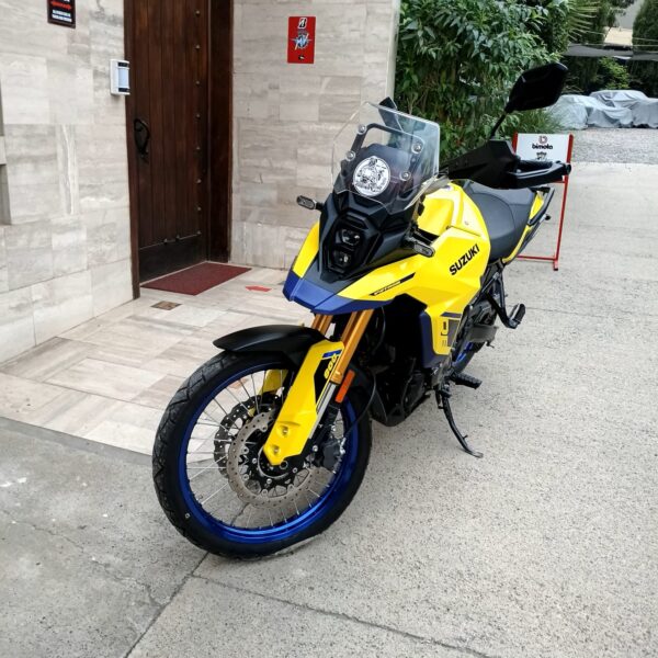 suzuki vstrom leguina3