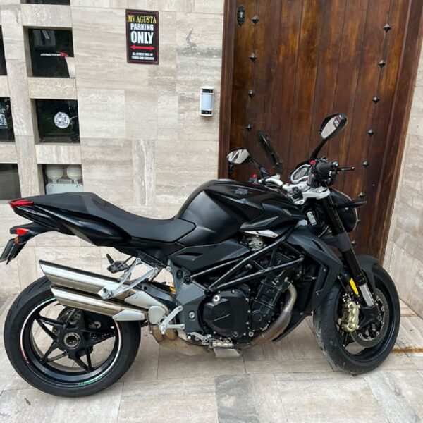 Brutale920 arriagada3